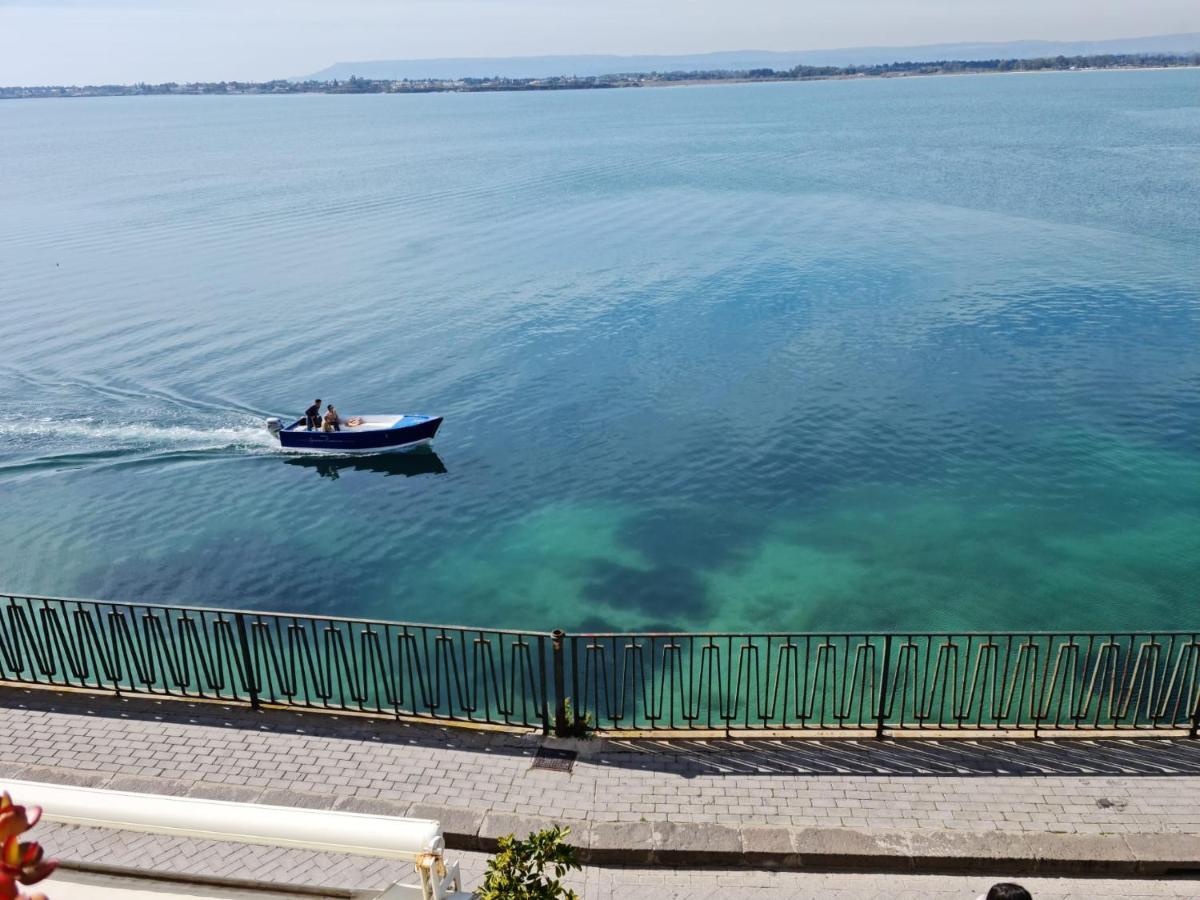 La Finestra Sul Mare Di Alfeo Daire Siraküza Dış mekan fotoğraf