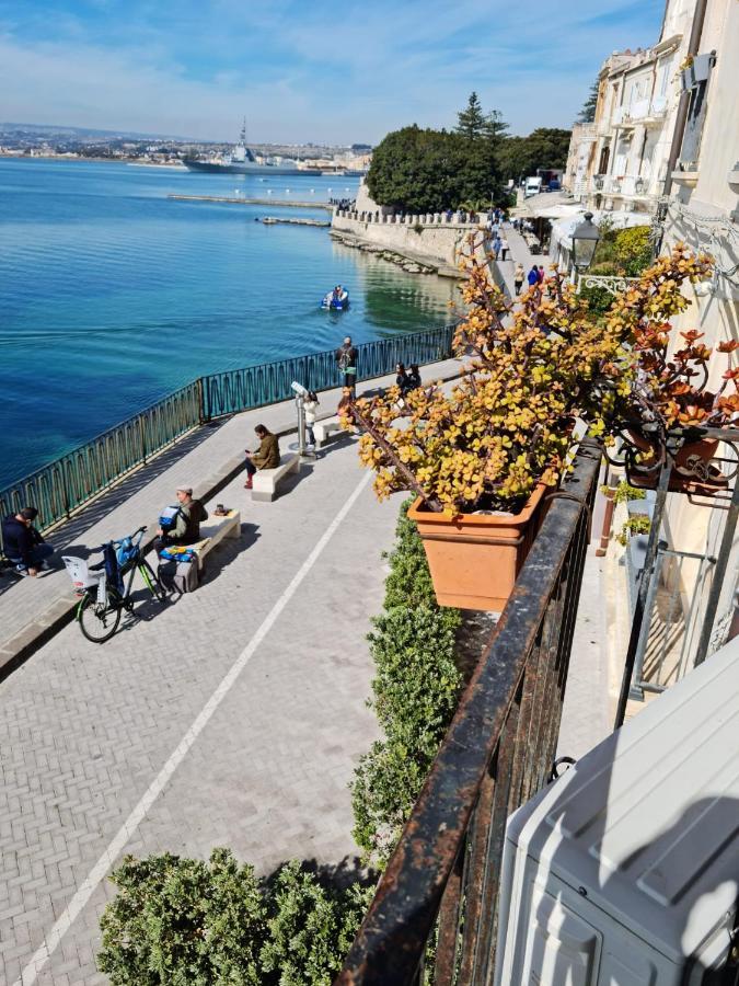 La Finestra Sul Mare Di Alfeo Daire Siraküza Dış mekan fotoğraf