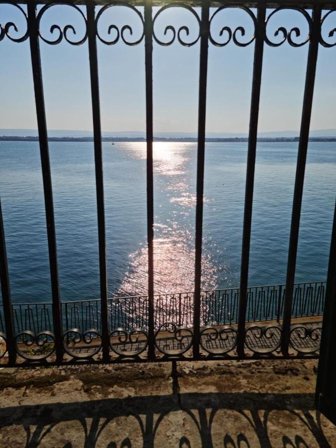 La Finestra Sul Mare Di Alfeo Daire Siraküza Dış mekan fotoğraf
