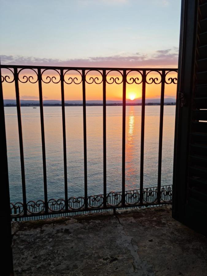 La Finestra Sul Mare Di Alfeo Daire Siraküza Dış mekan fotoğraf